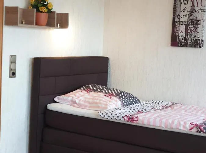 아파트 Ferienwohnung- Helena 슈베르테